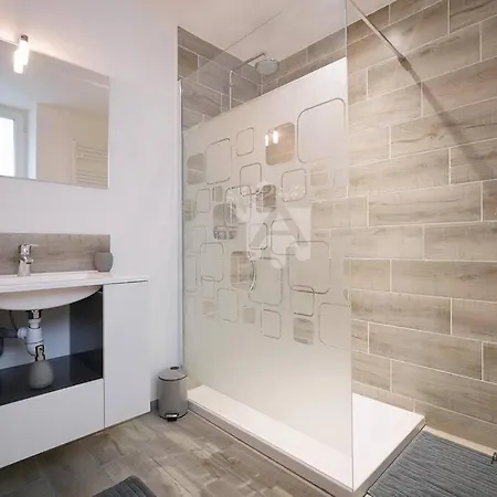 Mouteroun 3 Lägenhet Chambon-sur-Lac